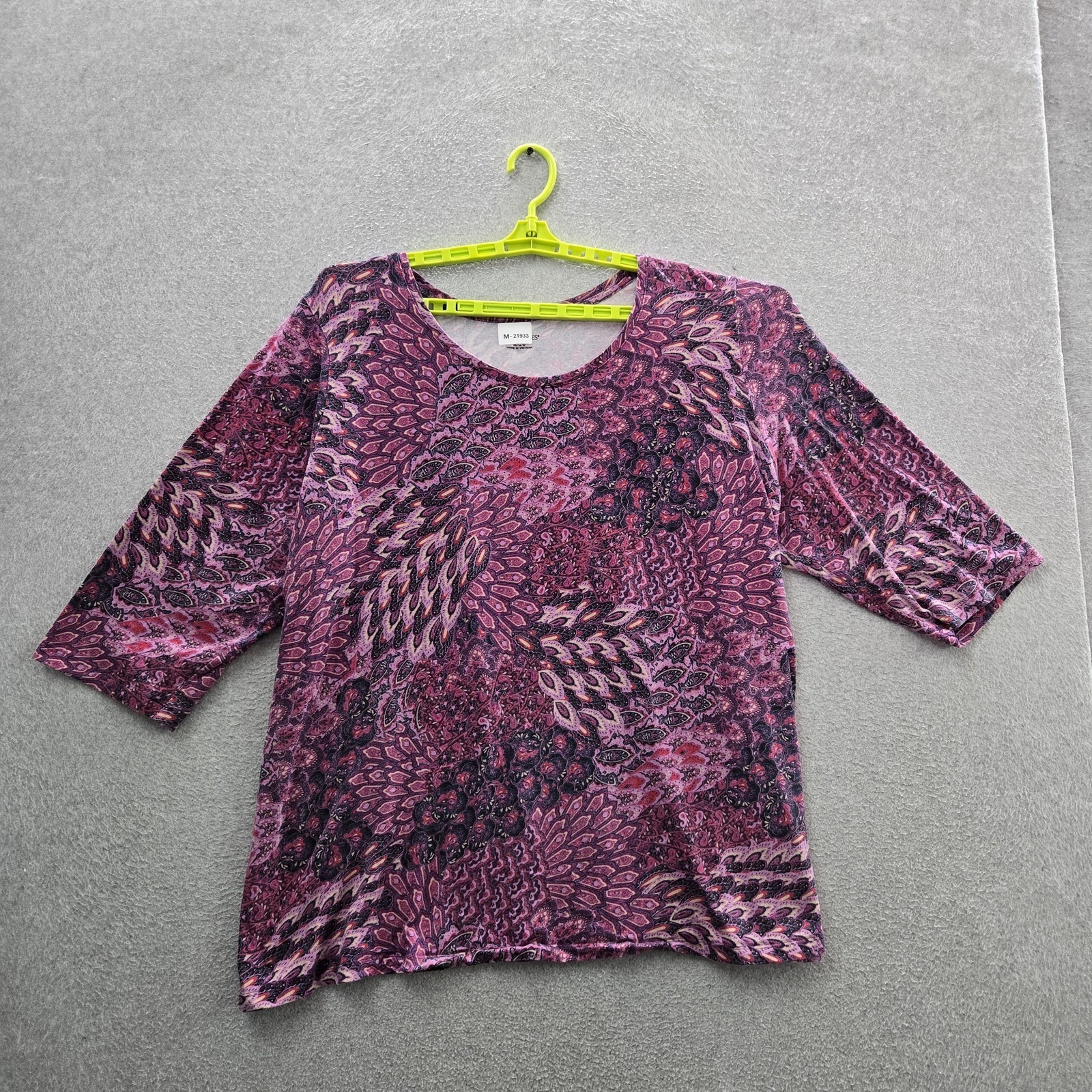 Catherines Women Shirt 3x (26/28w) Pink Geometric Crew Neck Pullover